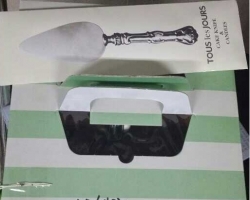 ѷ긣
